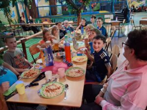 Weihn.feier Kinder 2